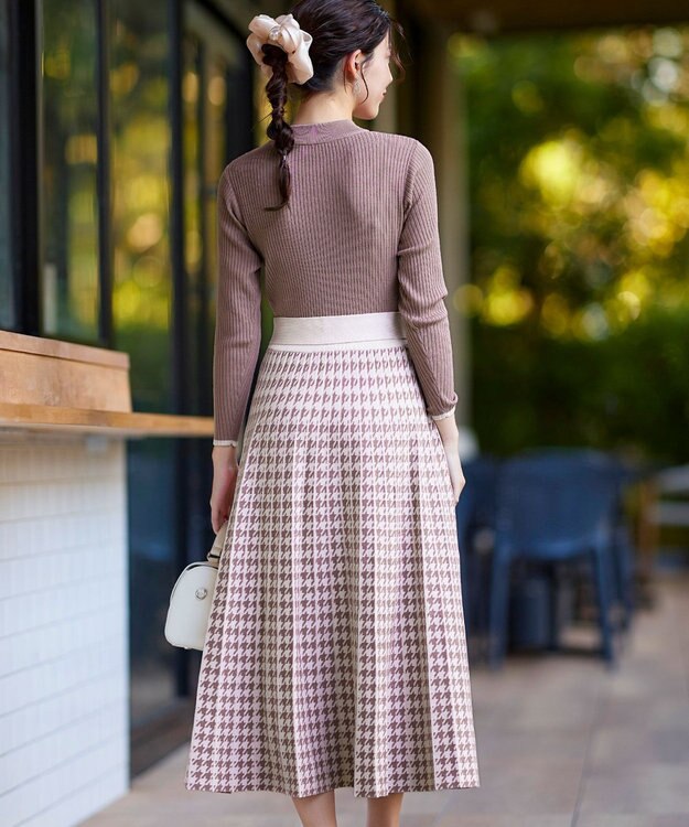 Tiaclasse 【洗える】千鳥柄ニットプリーツワンピース ピンク