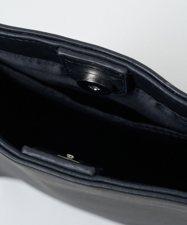 WEGO レザータッチスクエアショルダー 柄1