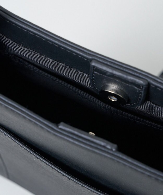 WEGO レザータッチスクエアショルダー 柄1