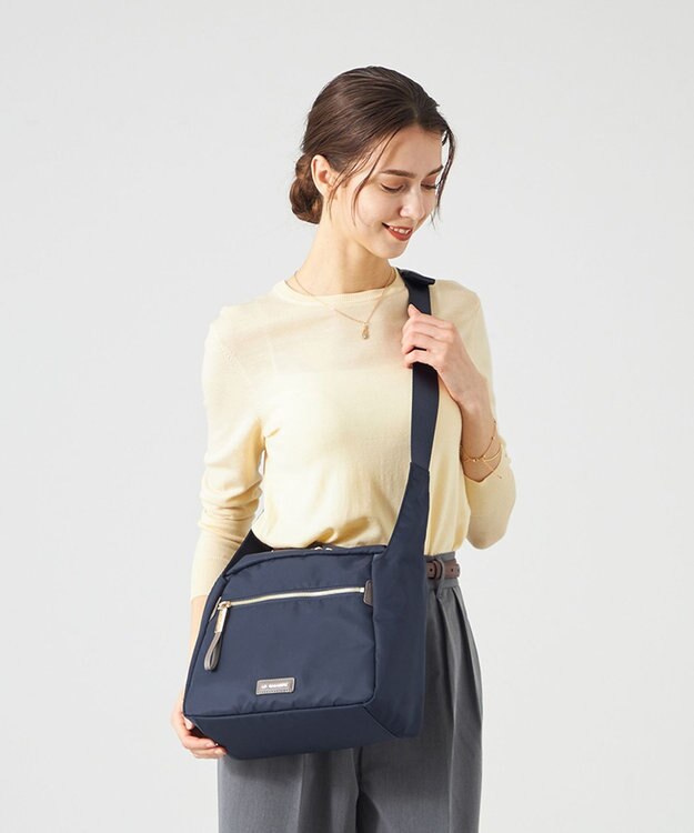 LA BAGAGERIE メタルバックル　ボックスショルダー　Sサイズ ネイビー