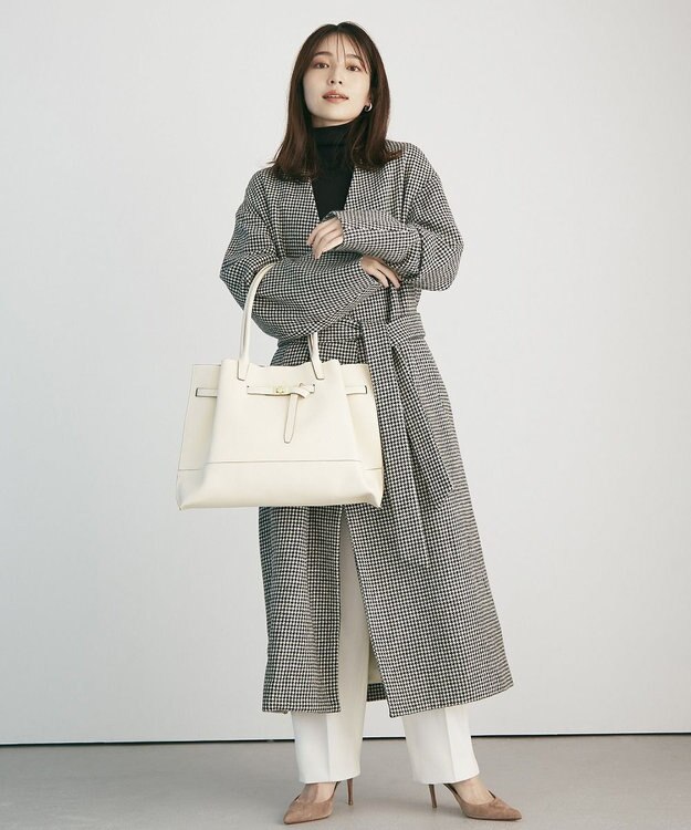 TOPKAPI 【TREASURE TOPKAPI】シュリンクレザー ベルトデザインA4トートバッグ クリーム