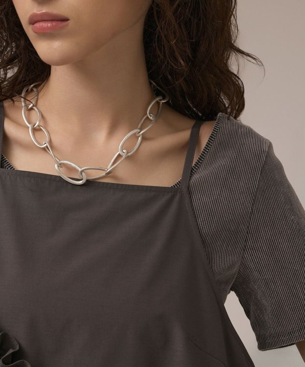 GRACE CONTINENTAL フリルキャミソール グレー