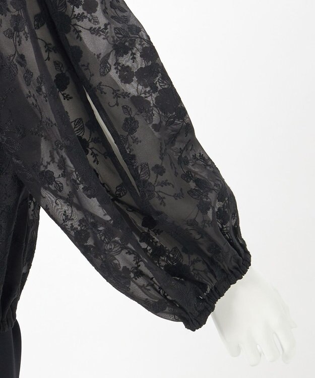 23区 L 【R(アール)】エンブロイダリーフラワー ブラウス ブラック系