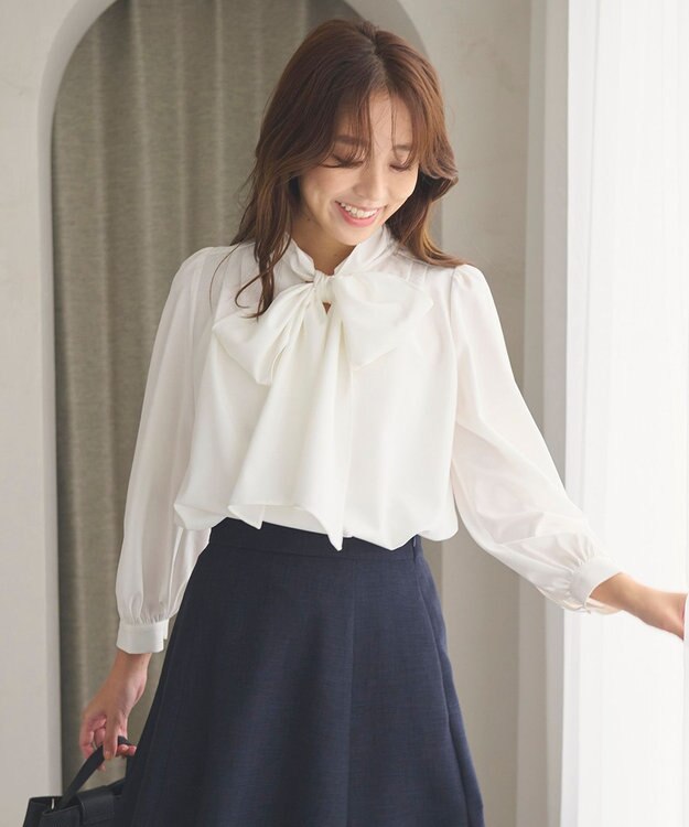 Feroux 【新色追加・洗える】ボリューム リボンタイ ブラウス アイボリー系