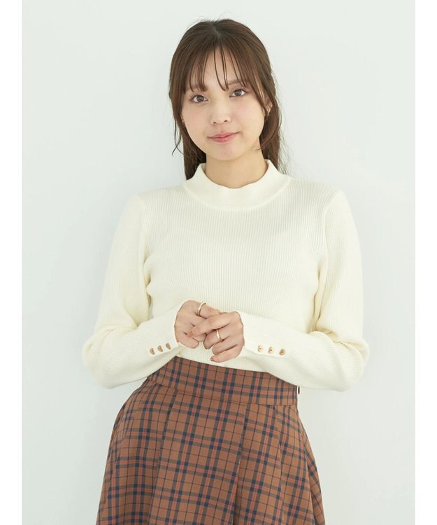 earth music&ecology ゴールド釦スリーブリブプルオーバー Ivory