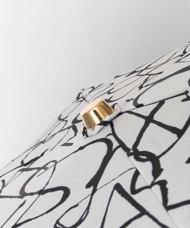 AURORA Beaurance ビューランス モノグラム柄 晴雨兼用傘 (折り畳み傘) 日傘 クリーム