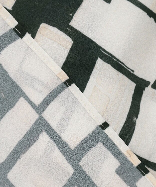 23区 L 【洗える】ARGENTI コラージュプリント ブラウス ブラック系