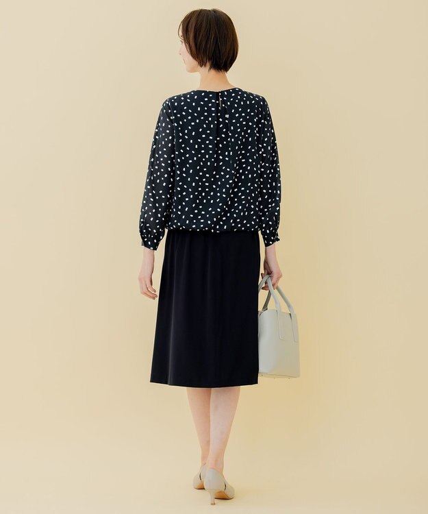 自由区 【XSサイズ～/洗える】ロイヤルシフォン スクエア柄 デザインブラウス ネイビー系5