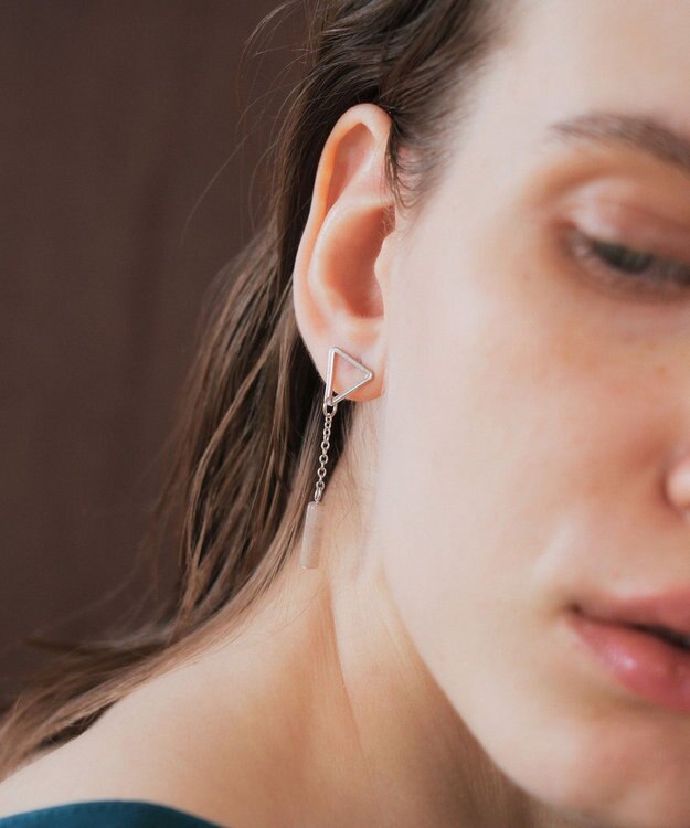 YECCA VECCA 天然石スイングピアス Silver