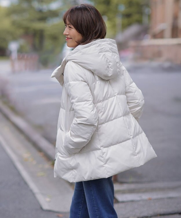J.PRESS LADIES S 【洗える・2way】タフタダウン ミドル丈 コート アイボリー系