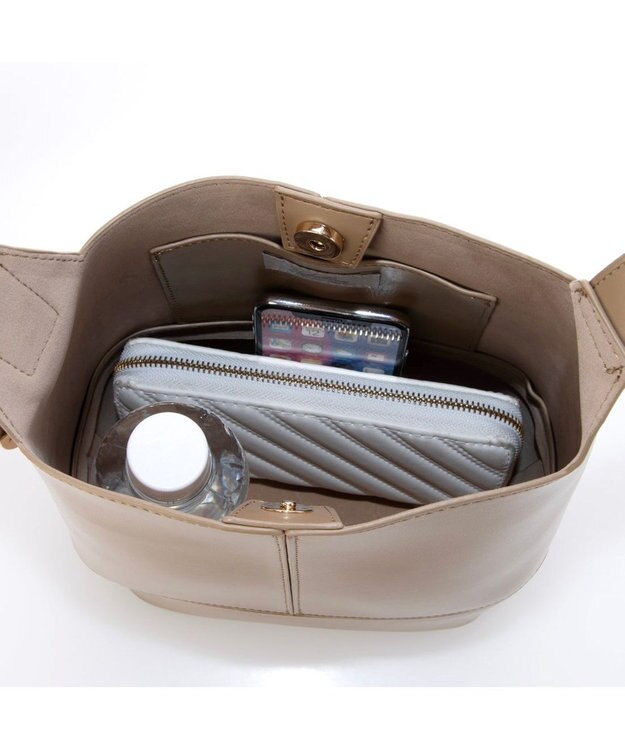 UNBILLION カシュカシュ cachecache / Ｔ字バックルミニショルダー ベージュ