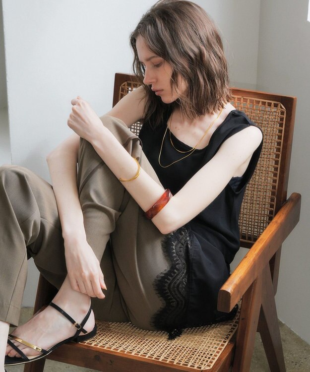 YECCA VECCA ステンレスC型バングル Gold