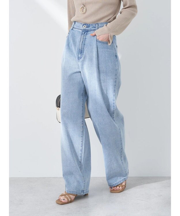 earth music&ecology タックルーズデニムパンツ Light Indigo