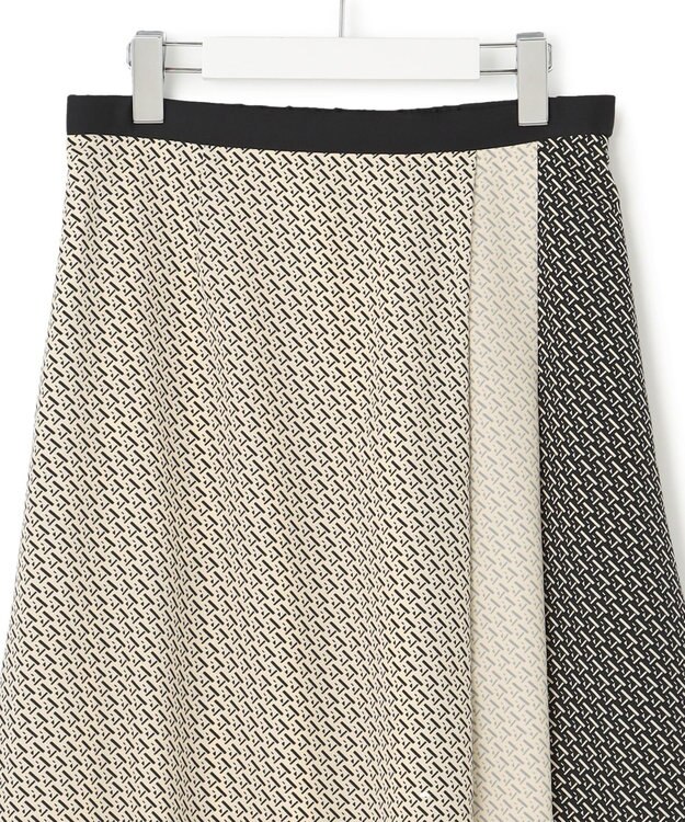 23区 【洗える】ジオメトリックパネルプリント スカート ブラック系