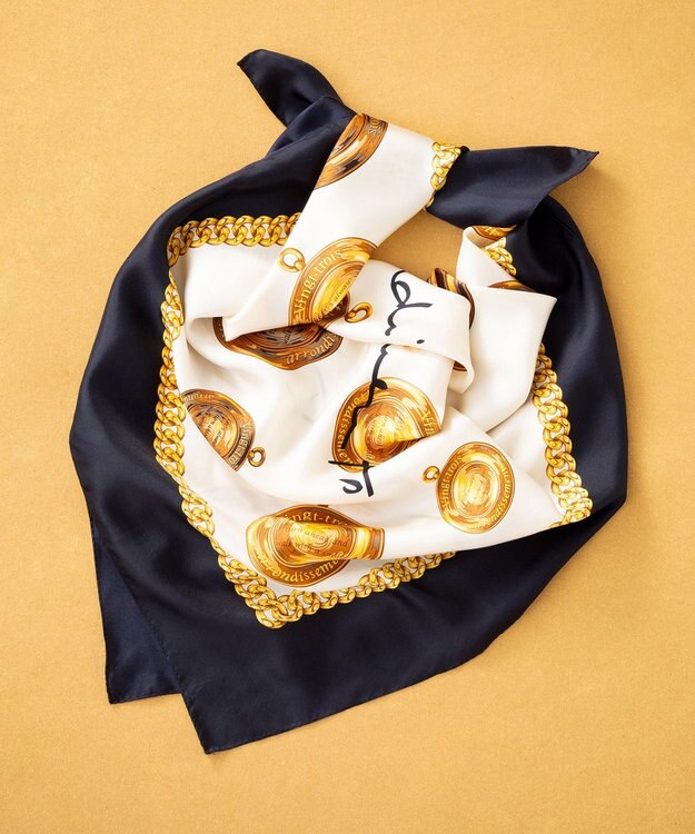 23区 コイン柄スカーフ ブラック系