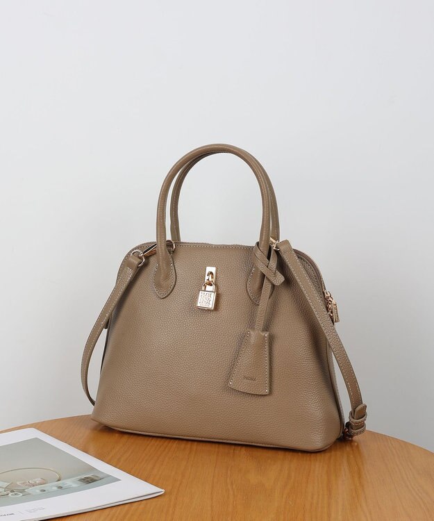 style code 【PADMA/パドマ】 キーチャーム付 本革ハンドバッグ グレージュ