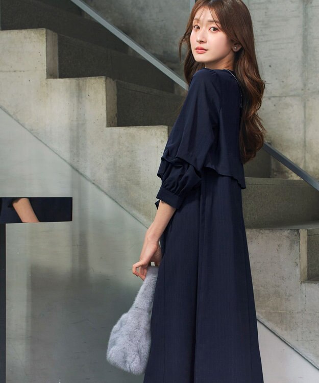 Tiaclasse つまみタック袖ワンピース ネイビー