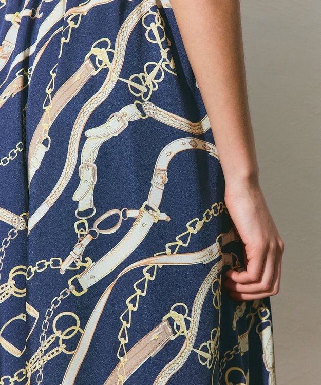 GRACE CONTINENTAL チェーンプリントタックキュロット ネイビー