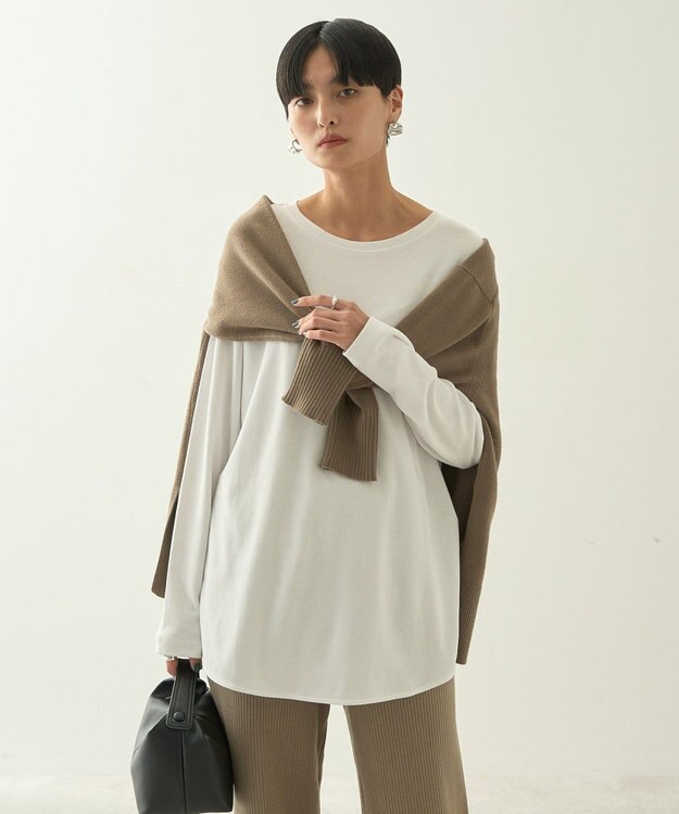 AMERICAN HOLIC ラウンドカットプルオーバー Off White