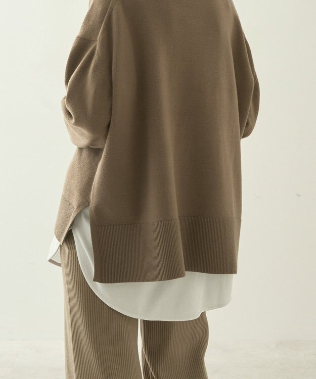 AMERICAN HOLIC ラウンドカットプルオーバー Off White