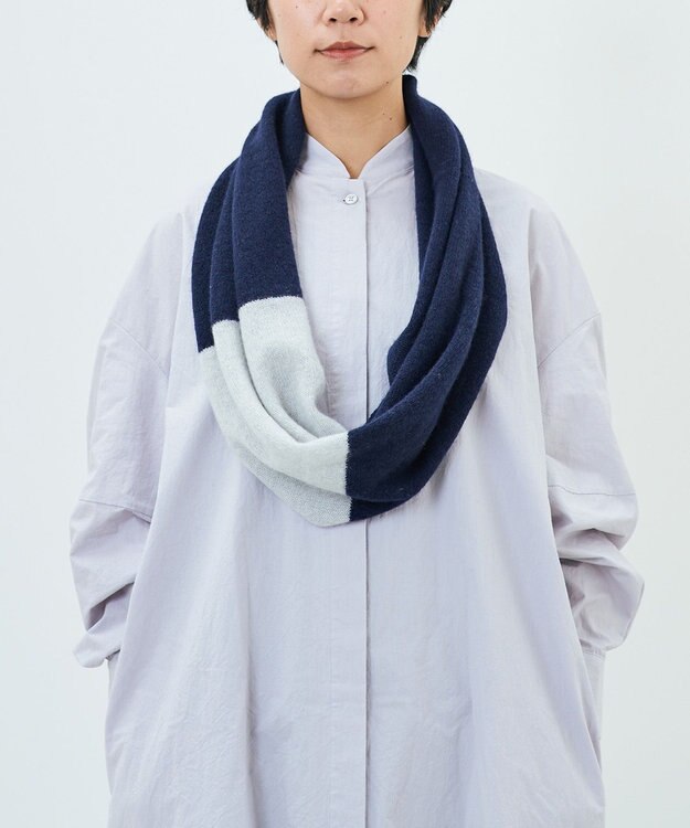 新品 タグ付き ジョンストンズ カシミア 100％ ケーブル編み スヌード 新品 タグ付き ジョンストンズ カシミア 100％ ケーブル編み