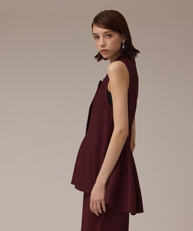 GRACE CONTINENTAL ビジューニットベスト ボルドー