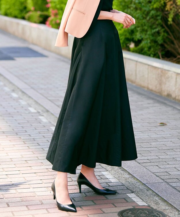 BEIGE， HYDRANGEA / ロングスカート Black