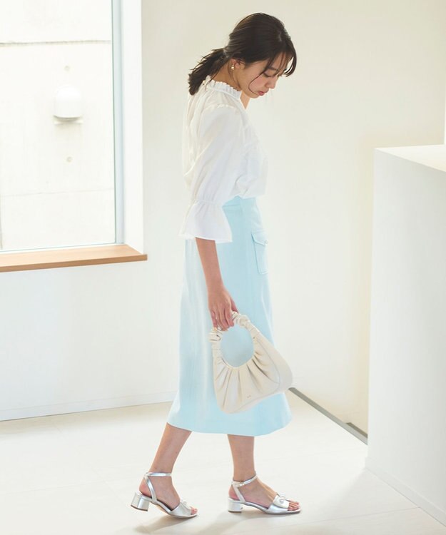 Feroux 【洗える】スタンドネックシャーリング ブラウス ホワイト系