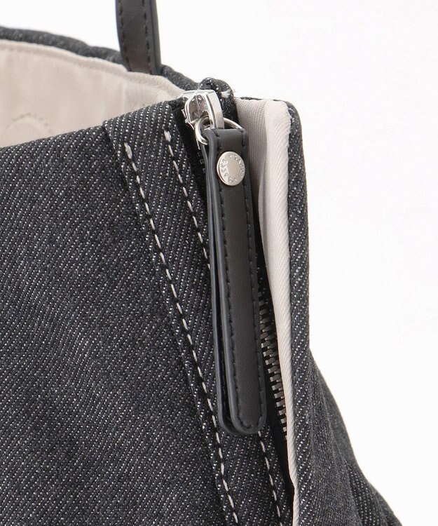 Y'SACCS デニムトートバッグ　Mサイズ ブラック【WEB限定カラー】