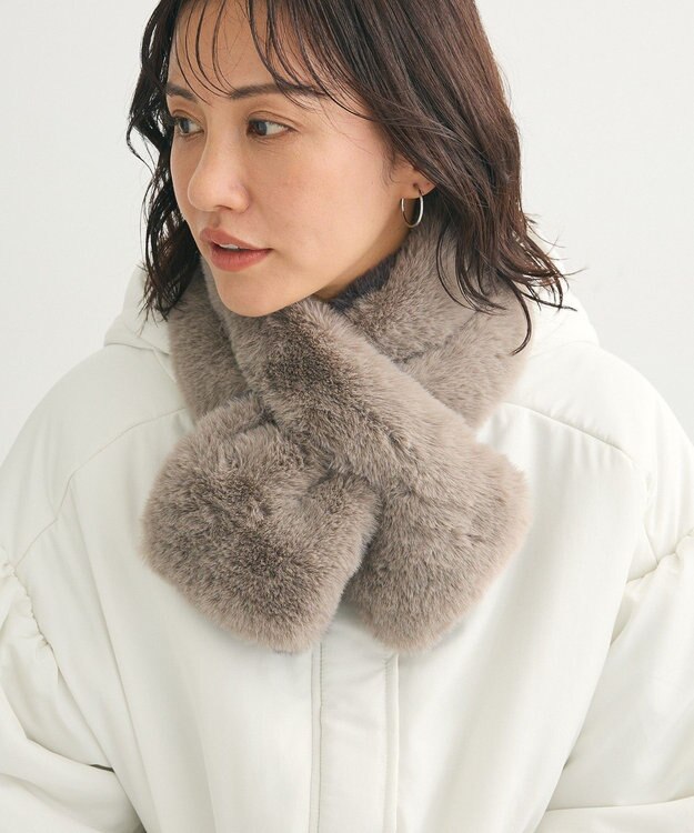 Green Parks リバーシブルフェイクファーティペット Charcoal Gray