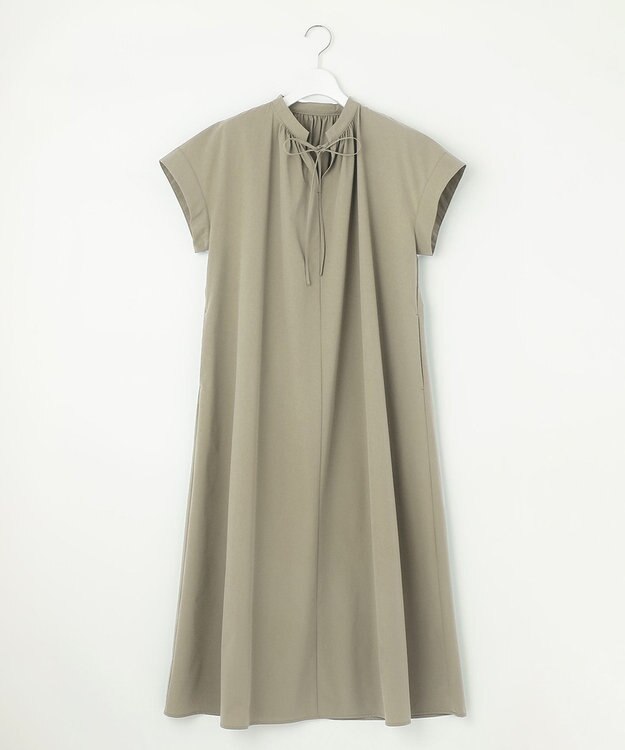 UNFILO 【GISELe 6月号掲載/洗える/軽量】MOVE TEX ギャザーワンピース グレージュ