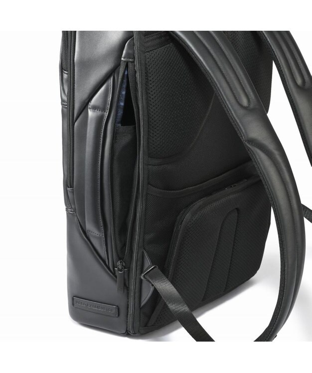 ZERO HALLIBURTON  ZパックタイプL2 ビジネスリュック 17L 1290g 81502 ブラック