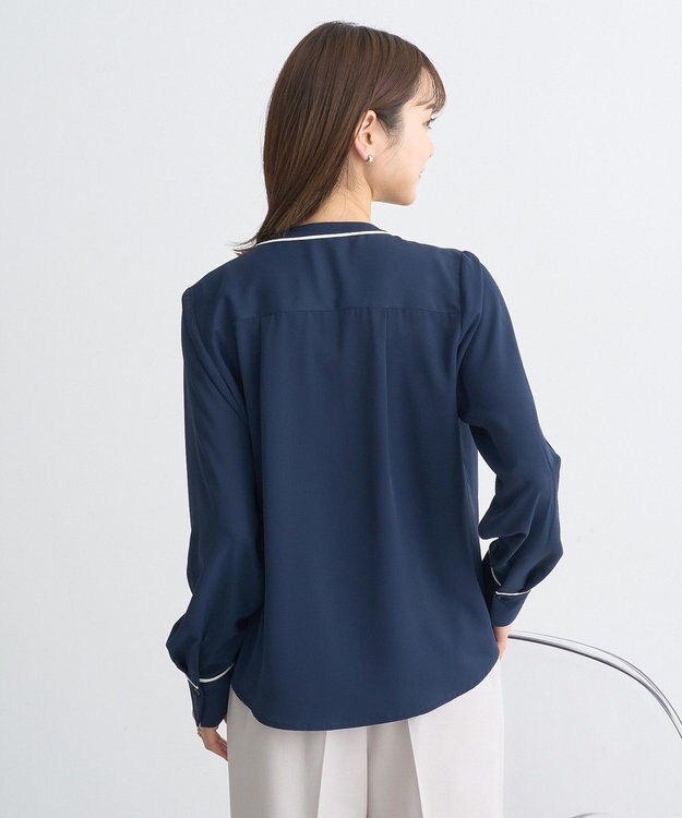 earth music&ecology バイカラータックブラウス Navy