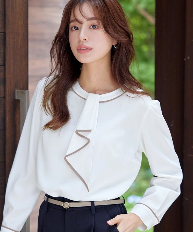 Tiaclasse 【2WAY・洗える】取り外し可能な​配色パイピングボウタイブラウス オフホワイト