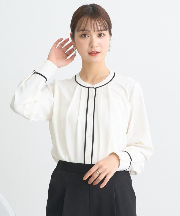 earth music&ecology バイカラータックブラウス Off White