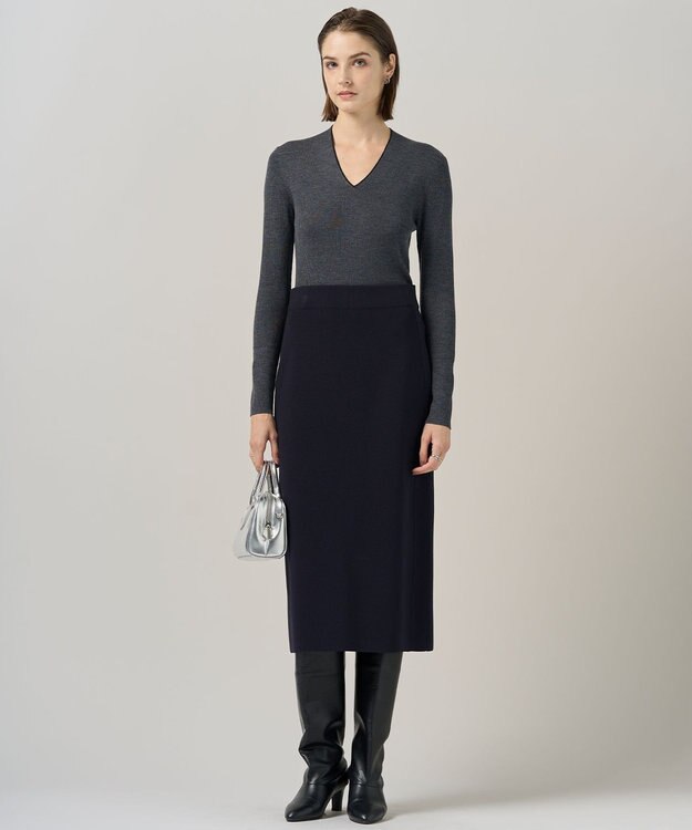 ICB 【新色追加】 エクストラファインメリノリブ Vネックプルオーバー ミディアムグレー系