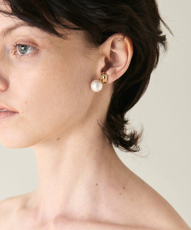 GRACE CONTINENTAL パールダブル イヤークリップ ゴールド