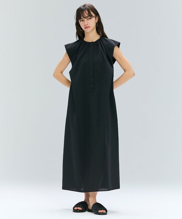 BEIGE， 【洗える/接触冷感/速乾/UVケア対応】BATEAU / フレンチスリーブAラインタックワンピース Black