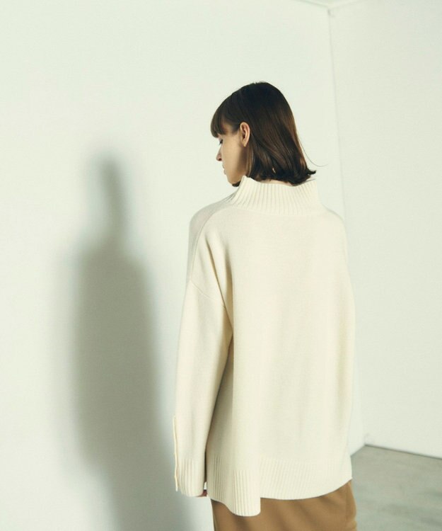 GRACE CONTINENTAL メリノウールニットトップ ホワイト