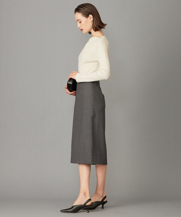 ICB 【洗える】エクストラファインメリノ  ボートネックプルオーバー オフホワイト系