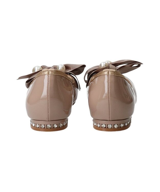 Bridget Birkin 【Bridget Birkin】ビッグパールリボンフラットシューズ ベージュエナメル