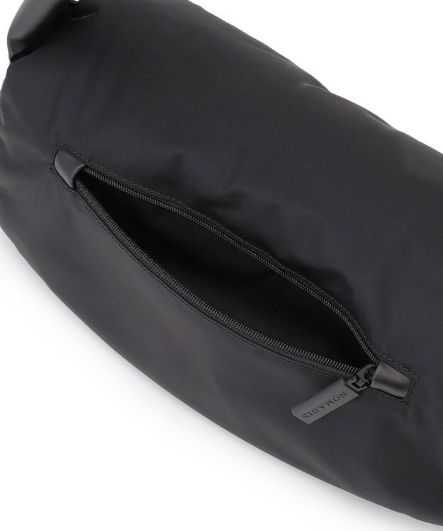 23区 NOMADIS LUCK ショルダーバッグ ブラック系