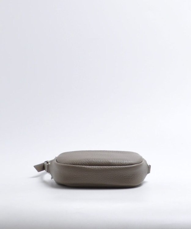 blancle シュリンクレザー ラウンドショルダーバッグ TAUPE