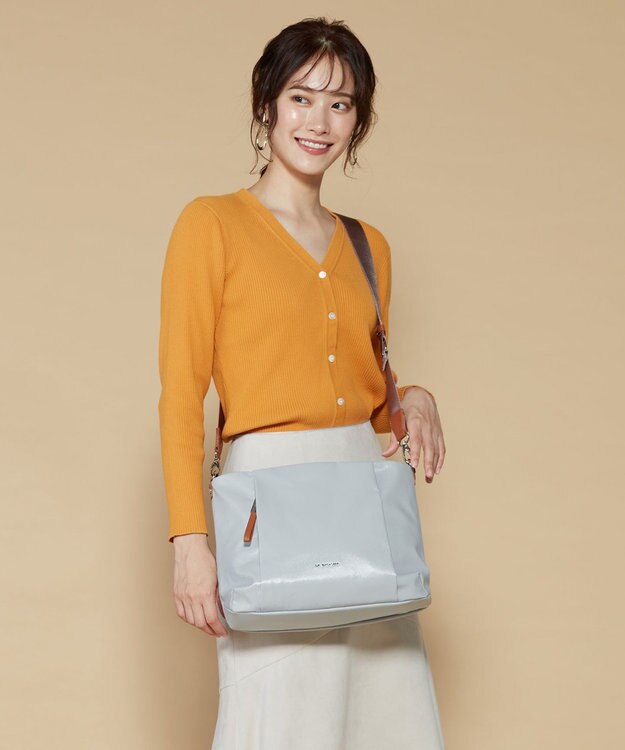 LA BAGAGERIE コーティングキャンバス 2WAYショルダーバッグ ライトグレー