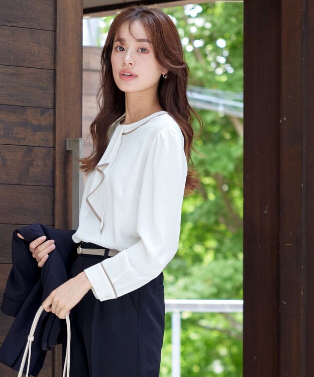 Tiaclasse 【2WAY・洗える】取り外し可能な​配色パイピングボウタイブラウス オフホワイト