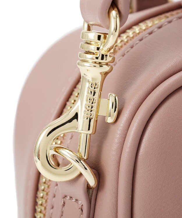 Maison de FLEUR チャーム付きワイドボストンバッグ Mocha