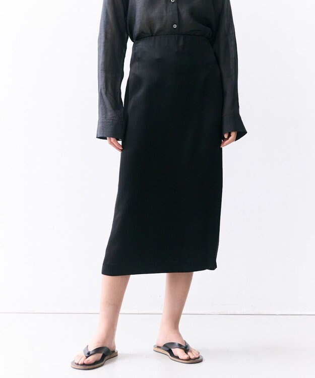 BEIGE， CASSITER / リネンブレンド サテンスカート Black