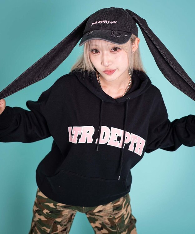 WEGO 【ユニセックス着用ITEM/MLサイズ展開】カレッジプルパーカー ブラック