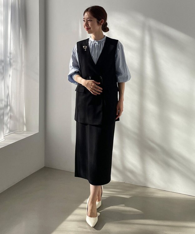 UNFILO パールモチーフブローチ ゴールド