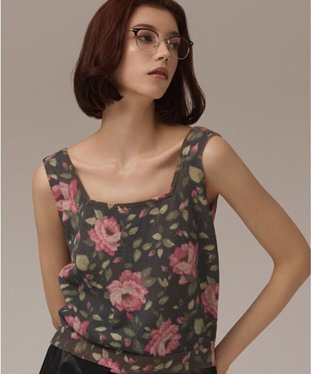 GRACE CONTINENTAL ローズプリントニットトップ ブラック